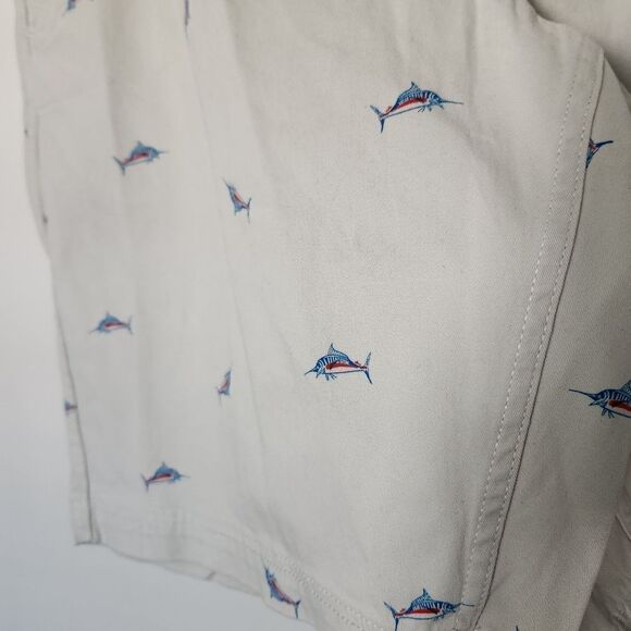 St. John's Bay Mens Flat Front Comfort Stretch Shorts Birch Sail Fish 46 Tall - Picture 3 of 7